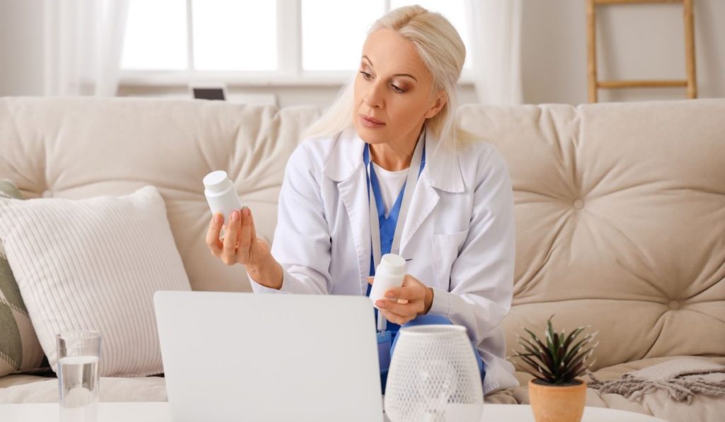 Un 41% de los jóvenes recurre a buscadores o influencers para autodiagnosticarse. DA