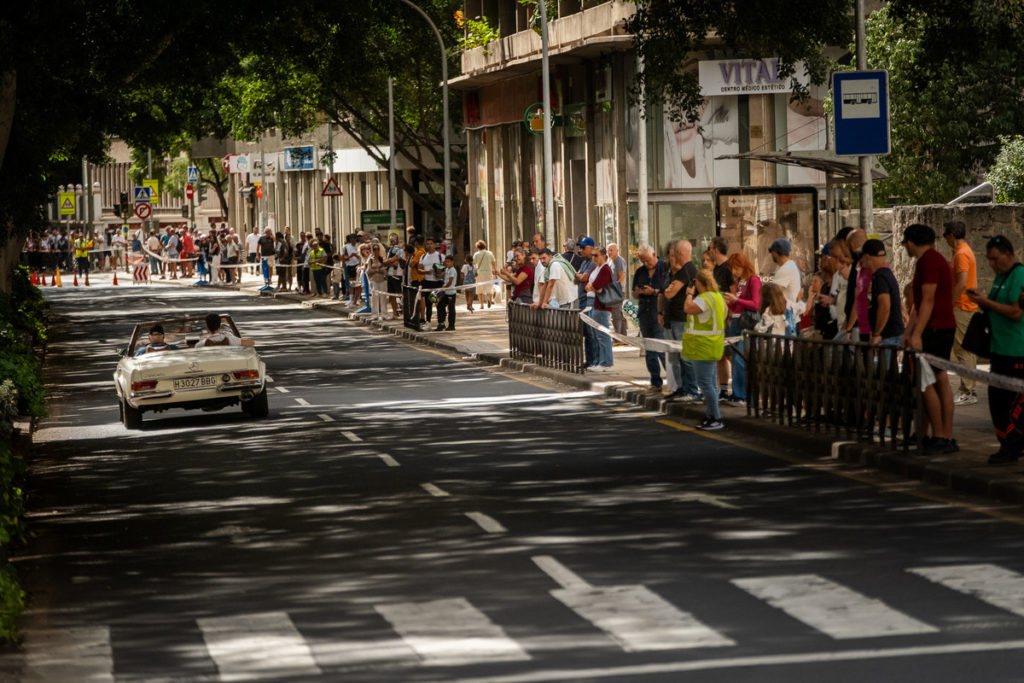 Santa Cruz se convierte en un gran circuito urbano para honrar a los clásicos de nuestro automovilismo