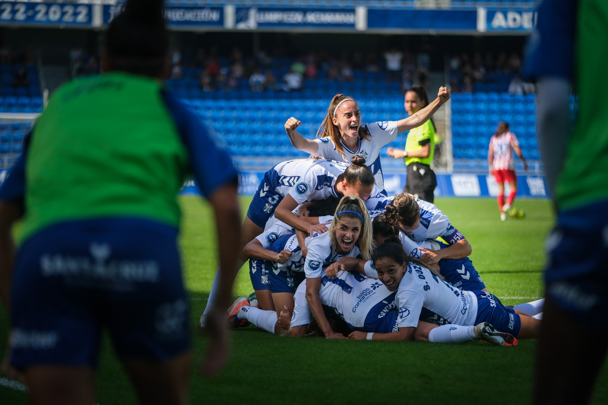 Victoria histórica del Costa Adeje en el Heliodoro sobre el Atlético de Madrid