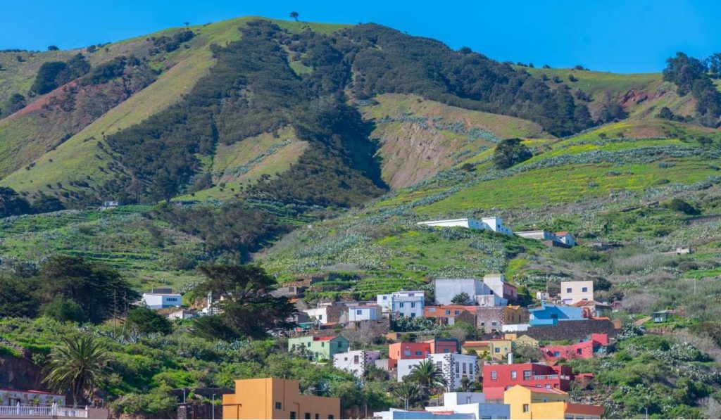 Un control rutinario 'se tuerce' en El Hierro cuando la Guardia Civil detecta algo que no cuadraba