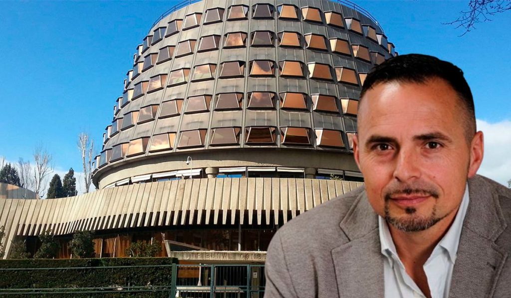 El Constitucional suspende una disposición presupuestaria para subirle el sueldo al gerente del Servicio Canario de Salud. DA
