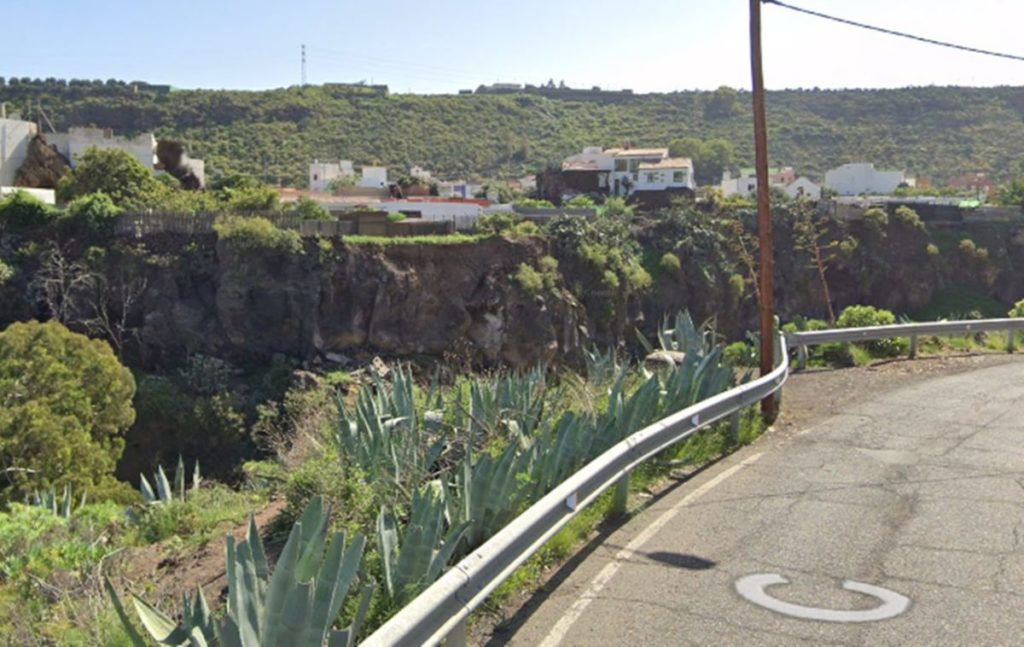 Pierde la vida tras caer por una ladera en Canarias
