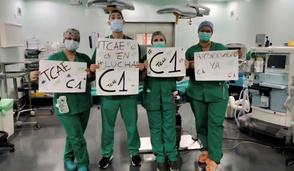 Los técnicos en cuidados de auxiliares de enfermería irán a la huelga. DA