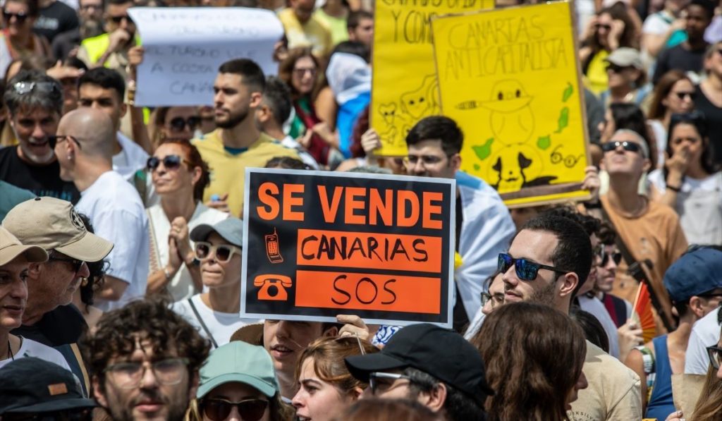 Un 2025 "descorazonador" para las Islas: "Canarias es una locomotora desbocada hacia el abismo"