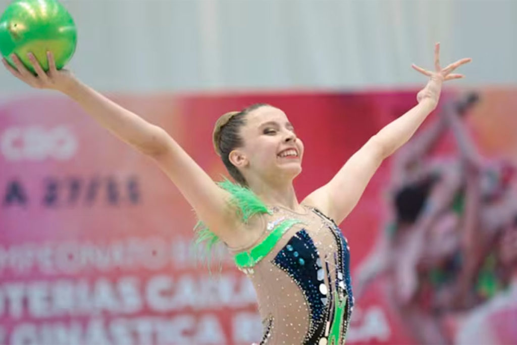 Muere la joven promesa de gimnasia rítmica, Isabelle Marciniak, a los 18 años