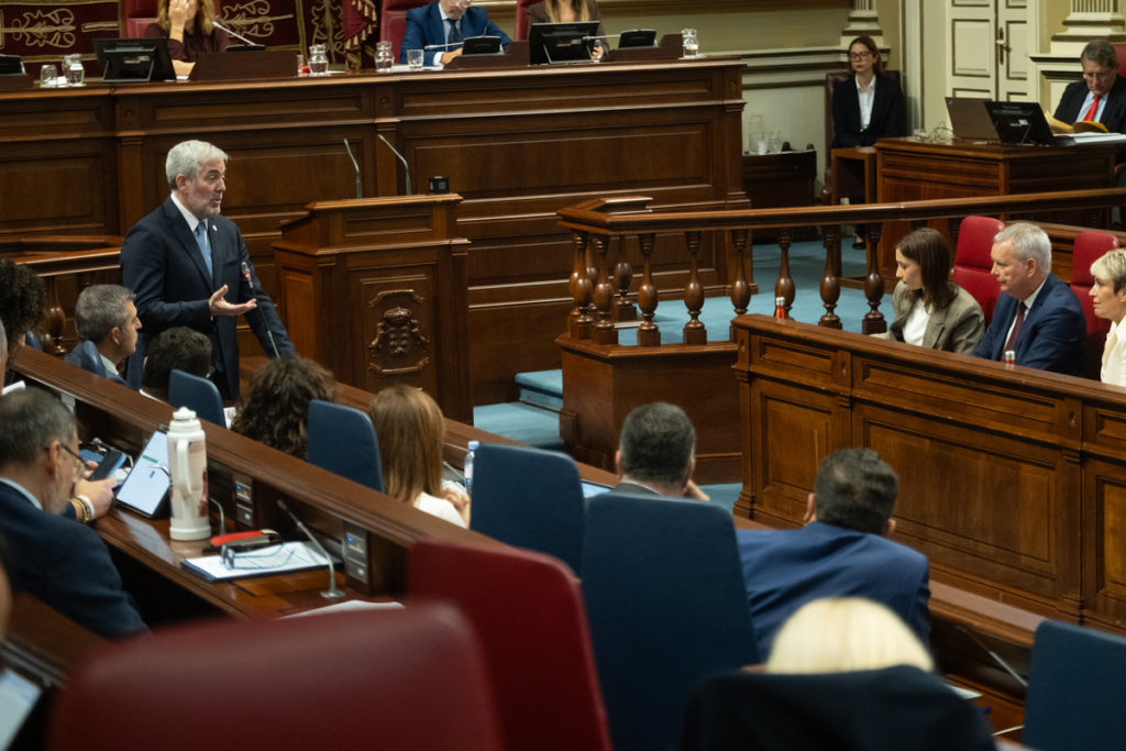 Canarias aprueba su presupuesto para 2026 a la espera de la nueva financiación autonómica
