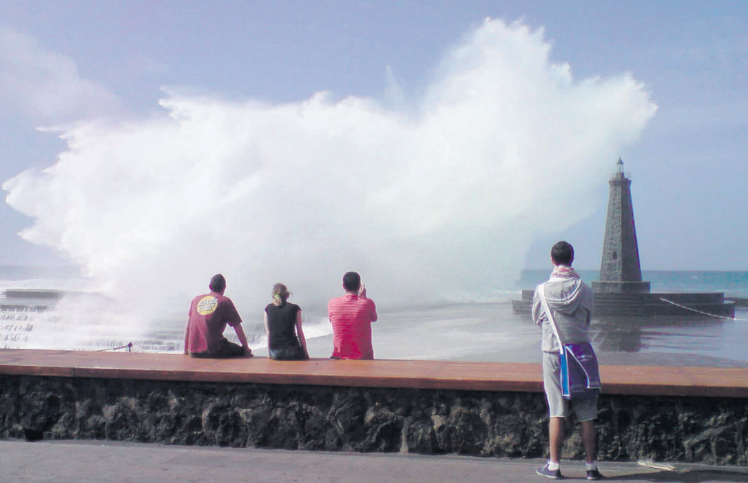 El Gobierno de Canarias actualiza la alerta que afecta a las Islas: así cambia la situación desde esta tarde