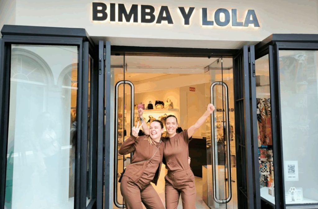 Así se enteraron las trabajadoras de las tiendas Bimba y Lola en Tenerife de que les tocó el segundo premio de la Lotería de Navidad