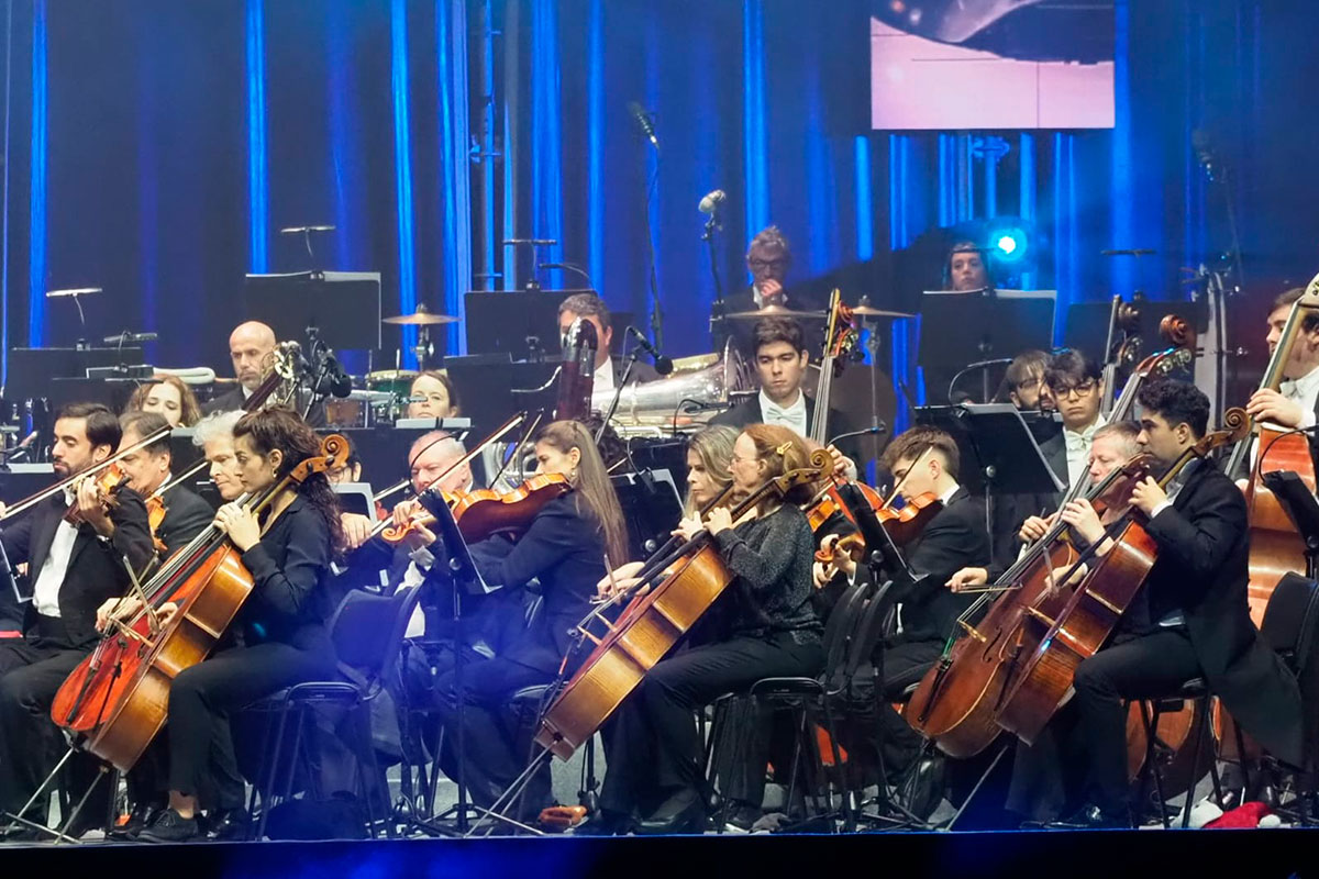 Lleno total en el concierto de Navidad de la Sinfónica de Tenerife en Santa Cruz