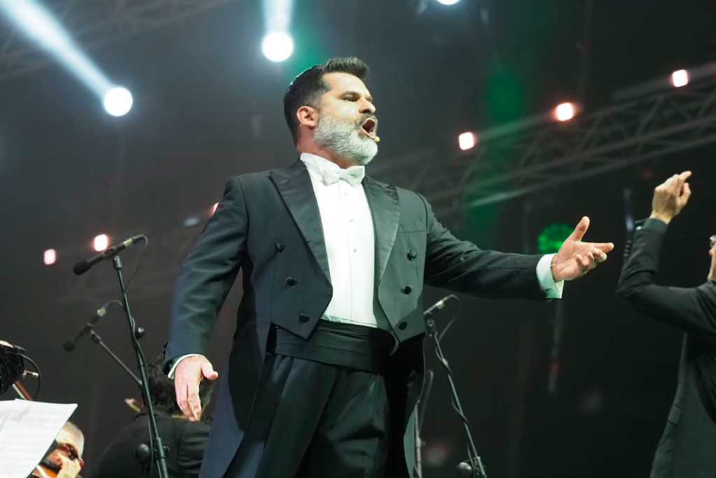 Lleno total en el concierto de Navidad de la Sinfónica de Tenerife en Santa Cruz