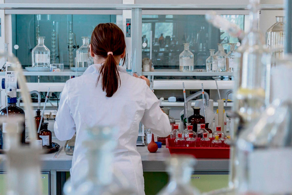 El empleo científico va como un cohete en España: está en máximos históricos