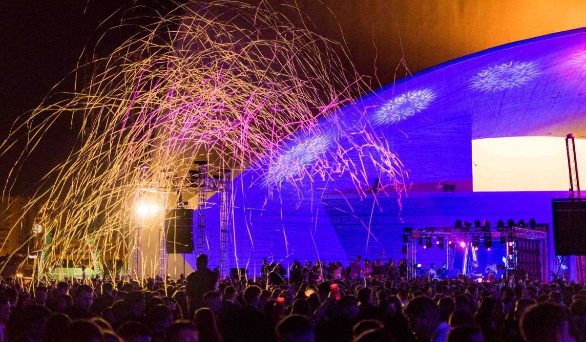 Santa Cruz de Tenerife amplía el horario del ocio nocturno en Navidad: qué día y hasta qué hora cerrarán las discotecas