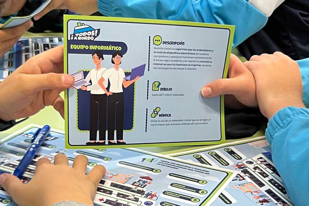 300 escolares de la capital tinerfeña participan en el programa educativo “¡Todos a bordo!”