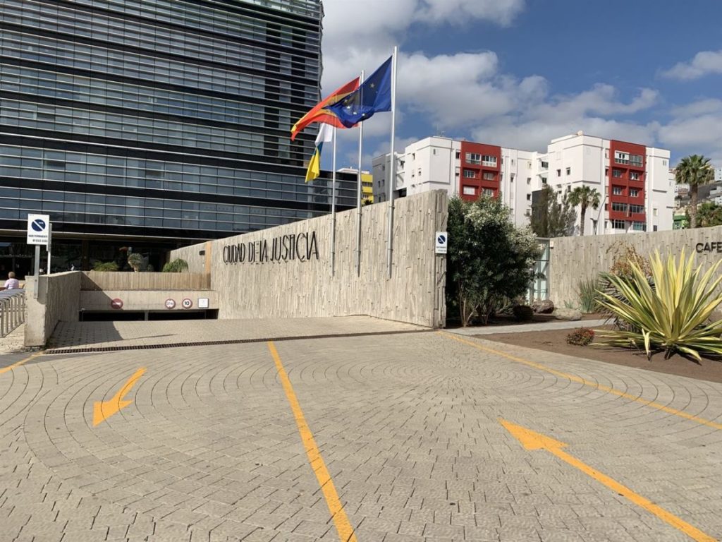 Ya hay sentencia para el hombre que mató "por orgullo" a un joven en un bar en Canarias