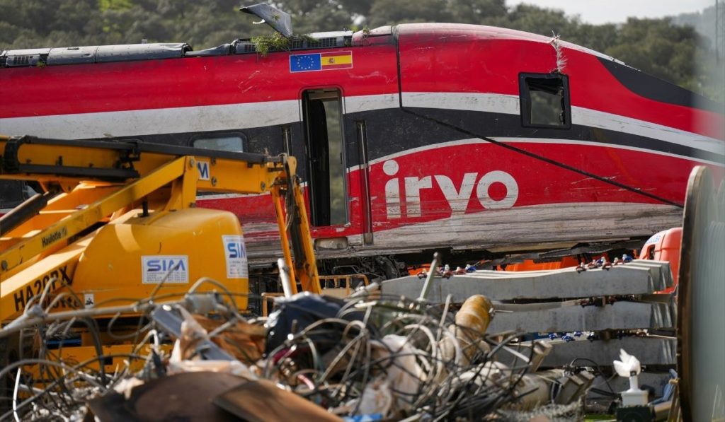 Se elevan a 45 los fallecidos en Adamuz tras localizar a los dos últimos desaparecidos