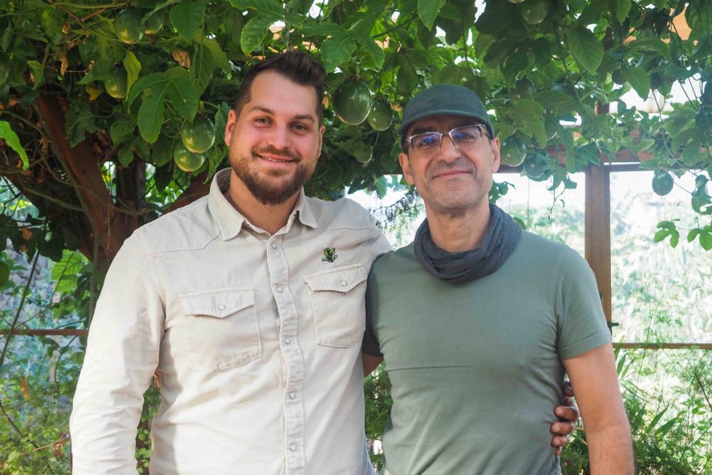Finca Encuentro: el refugio donde el futuro se cultiva a mano en el Puerto de la Cruz