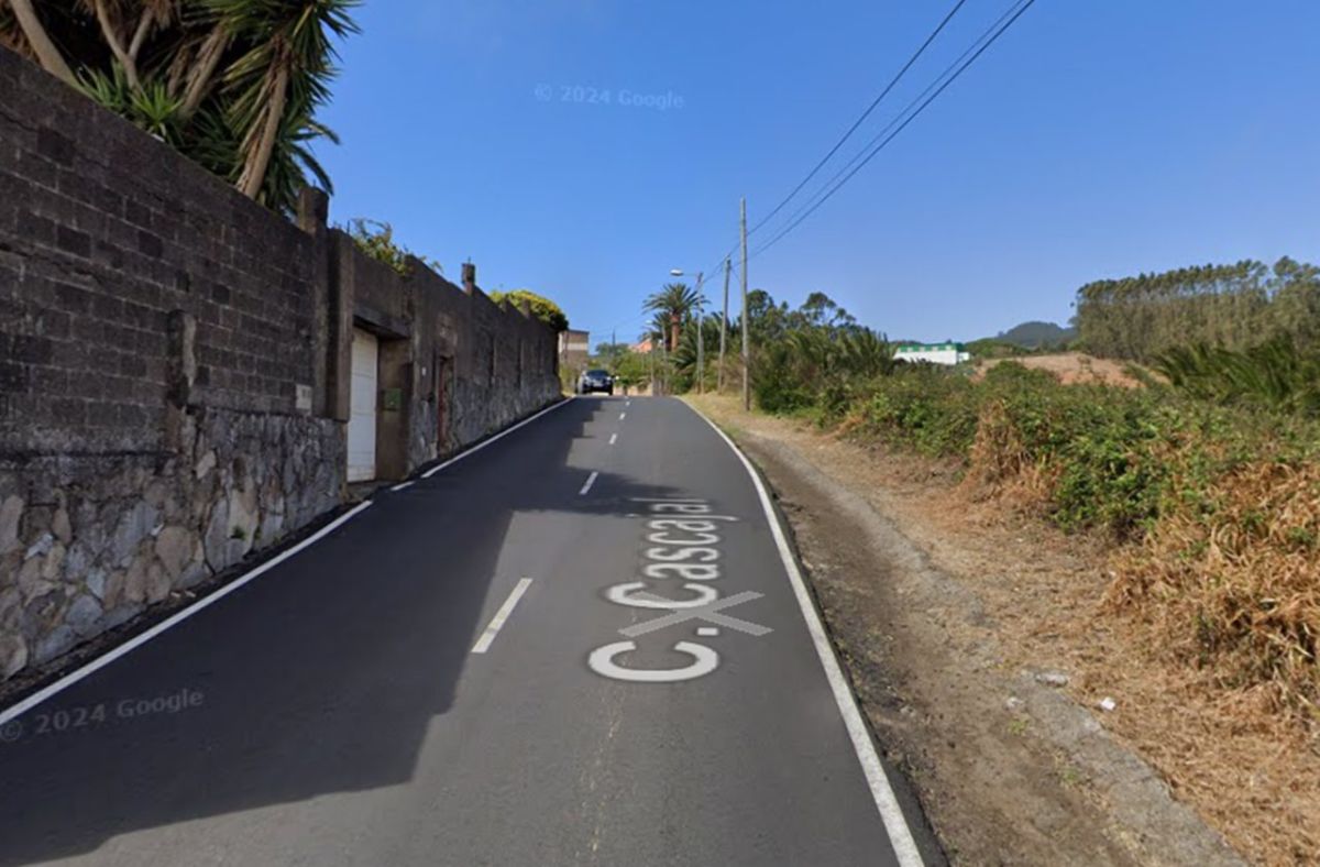 Vuelca con su coche en un aparatoso accidente de tráfico en Tenerife