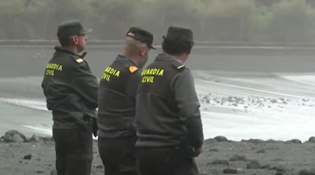 Esto es todo lo que se sabe sobre el hallazgo de la mujer que desapareció en Tenerife tras un golpe de mar