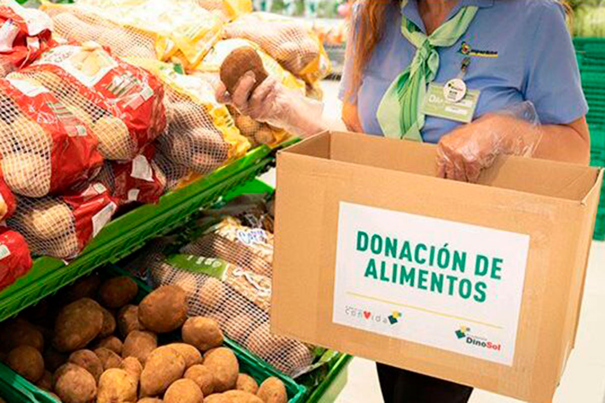 HiperDino “da vida” a las familias vulnerables canarias a través de la donación de 450 toneladas de alimentos durante 2025
