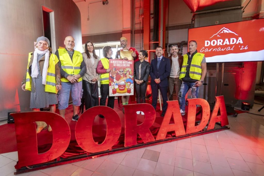 Aarón Gómez y Lucrecia, en la campaña de Dorada