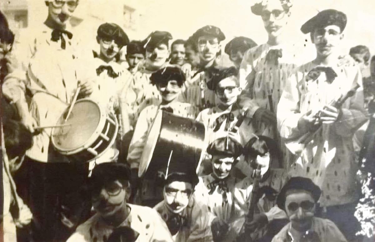 Paralelepípedos, primera murga infantil del Carnaval de Santa Cruz de Tenerife, en 1965. DA