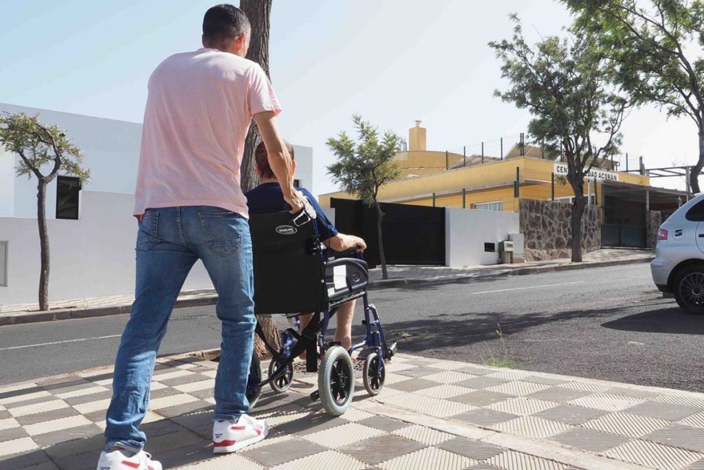 Canarias necesita 10.607 nuevas plazas de mayores, el doble de las que tiene