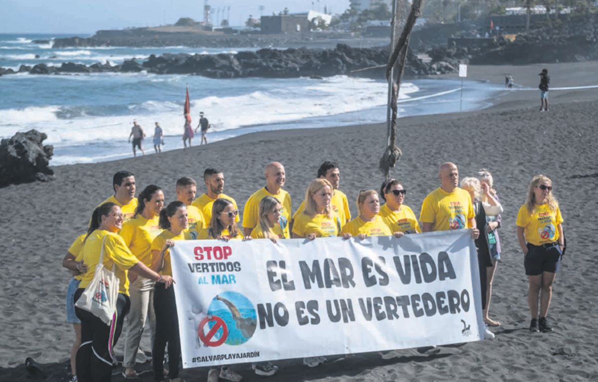 Stop Vertidos al Mar exige una reunión urgente sobre la desaladora