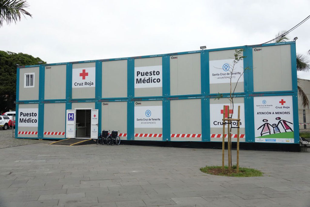 Borracheras, caídas y agresiones machistas en el estreno de los bailes nocturnos del Carnaval de Santa Cruz