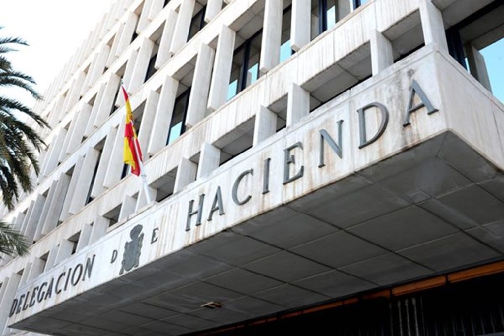 Hacienda avisa: el cambio en el calendario de la Renta que afectará a miles de canarios este año