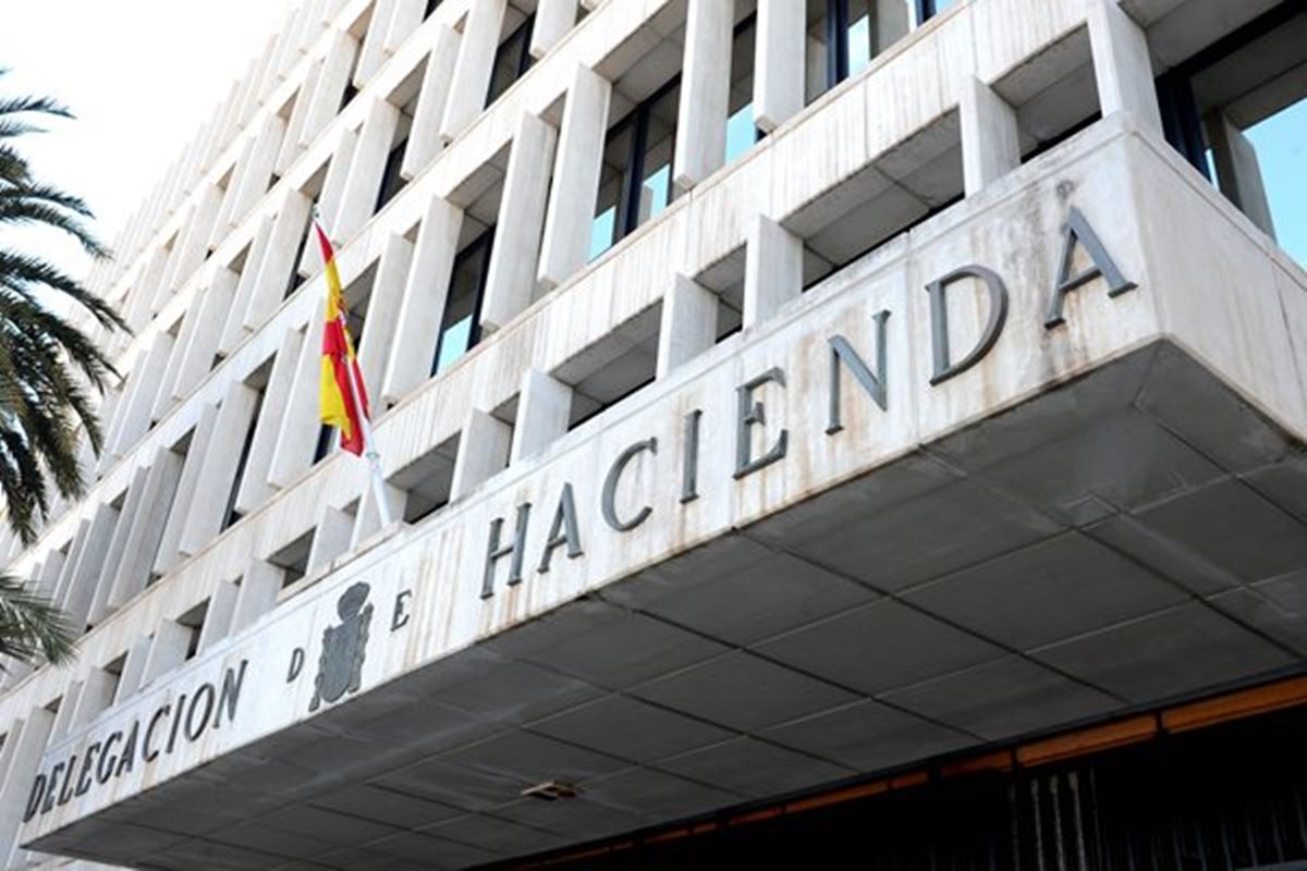 Hacienda avisa: el cambio en el calendario de la Renta que afectará a miles de canarios este año