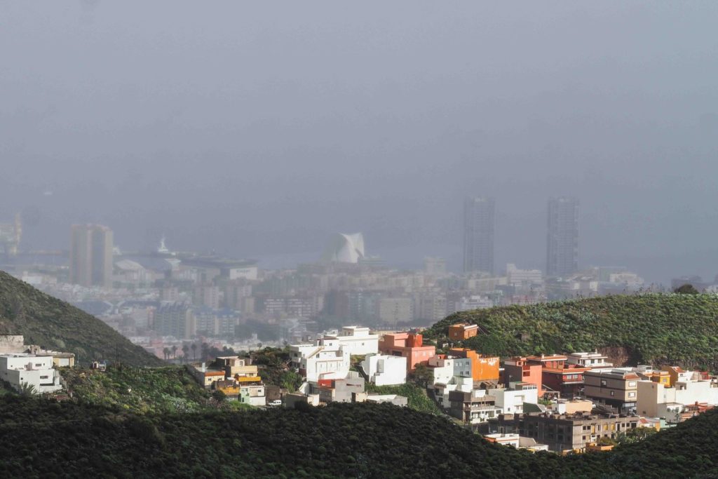 Imágenes del mal tiempo este jueves en Tenerife. | Sergio Méndez