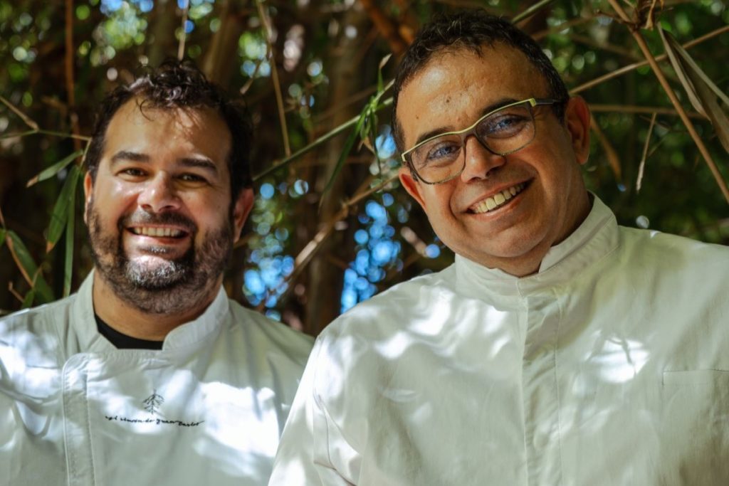 Los chefs Juan Carlos y Jonathan Padrón abren 'Sanabria-típicamente Santa Cruz', su nueva apuesta gastronómica en Tenerife