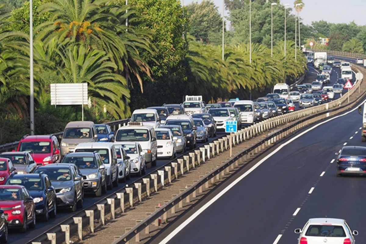 Las tres carreteras más peligrosas de Canarias: el "punto negro" nacional que está en Tenerife