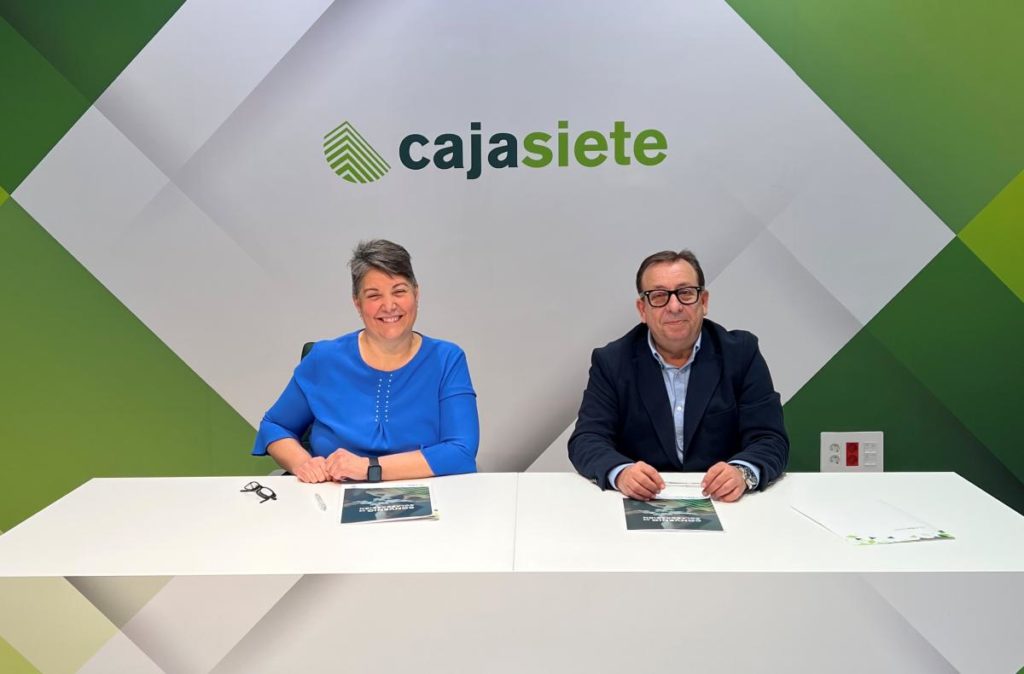Cajasiete y la Asociación de Empresarios de Candelaria firman un convenio para impulsar el desarrollo del tejido empresarial del municipio