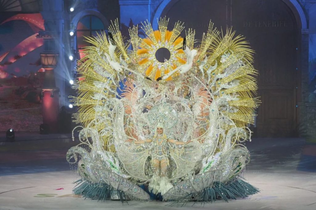 Gala de la Reina del Carnaval de Santa Cruz 2026