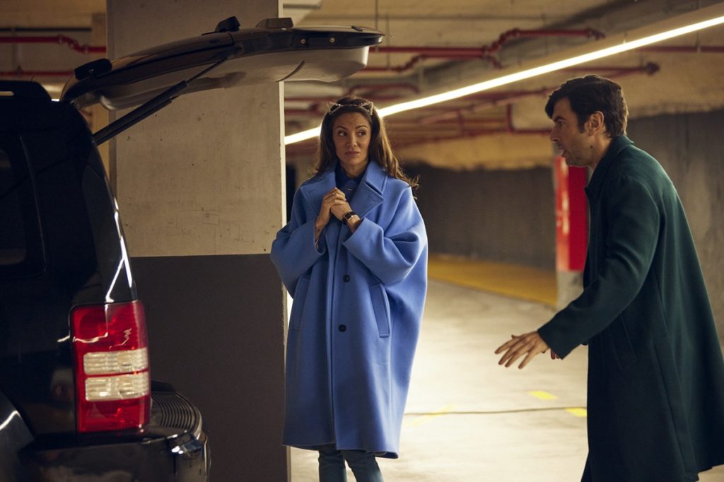 María Hervás y Javier Rey, en la comedia negra El fantasma de mi mujer.