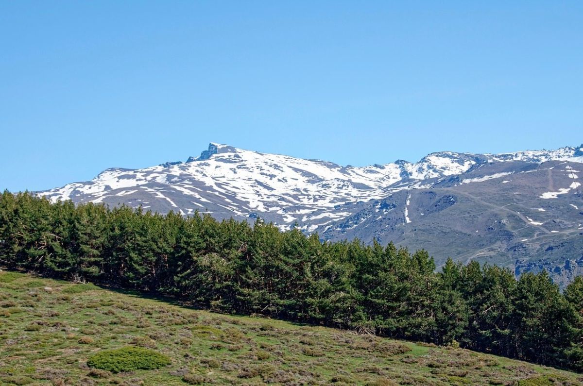 InfoJobs busca a una persona para probar experiencias de lujo en la nieve: paga 1.000 euros por solo dos días