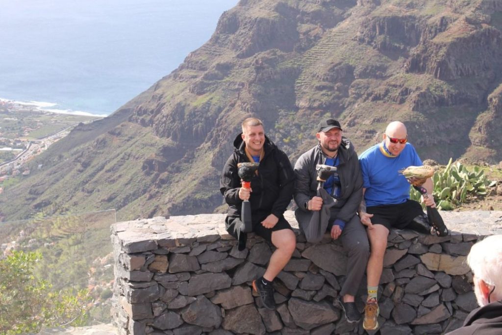 'Titanes en vela': veteranos y heridos de guerra ucranianos se recuperan navegando en Canarias