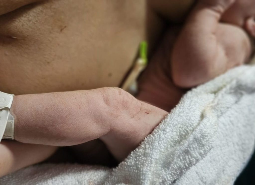 El Hospital Universitario de Canarias, como centro de referencia regional, realizó 14.515 cribados neonatales en 2025. | DA
