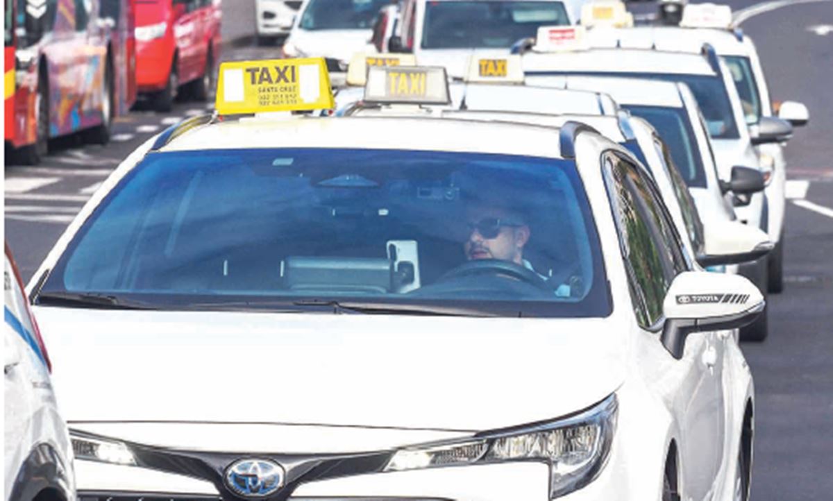45.000 euros para que los taxis instalen cámaras de seguridad en Santa Cruz