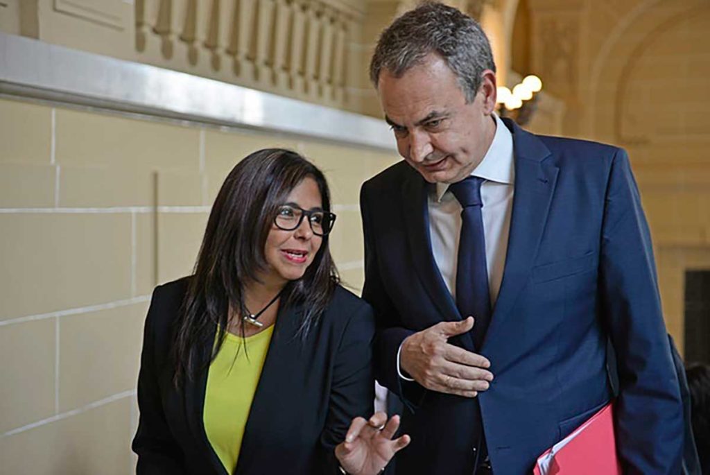 Delcy Rodríguez reafirma su compromiso con la estabilidad tras su encuentro con Zapatero en Caracas