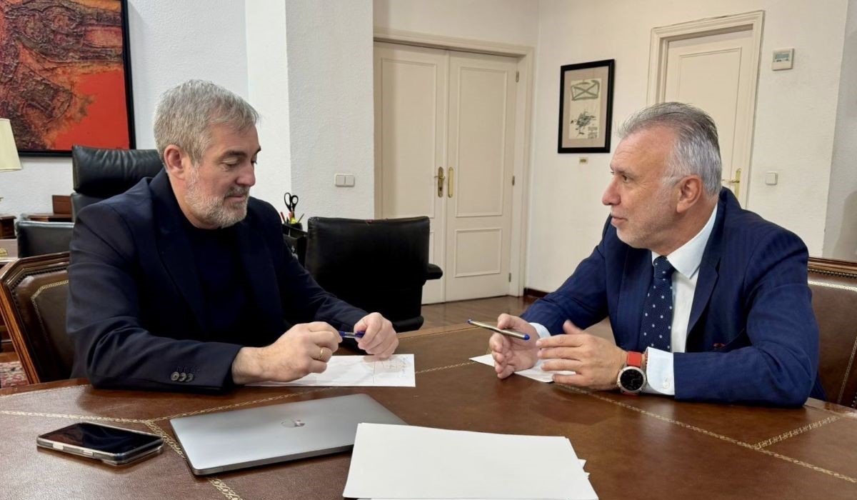 Fernando Clavijo y Ángel Víctor Torres pactan ayudas anticrisis en Canarias