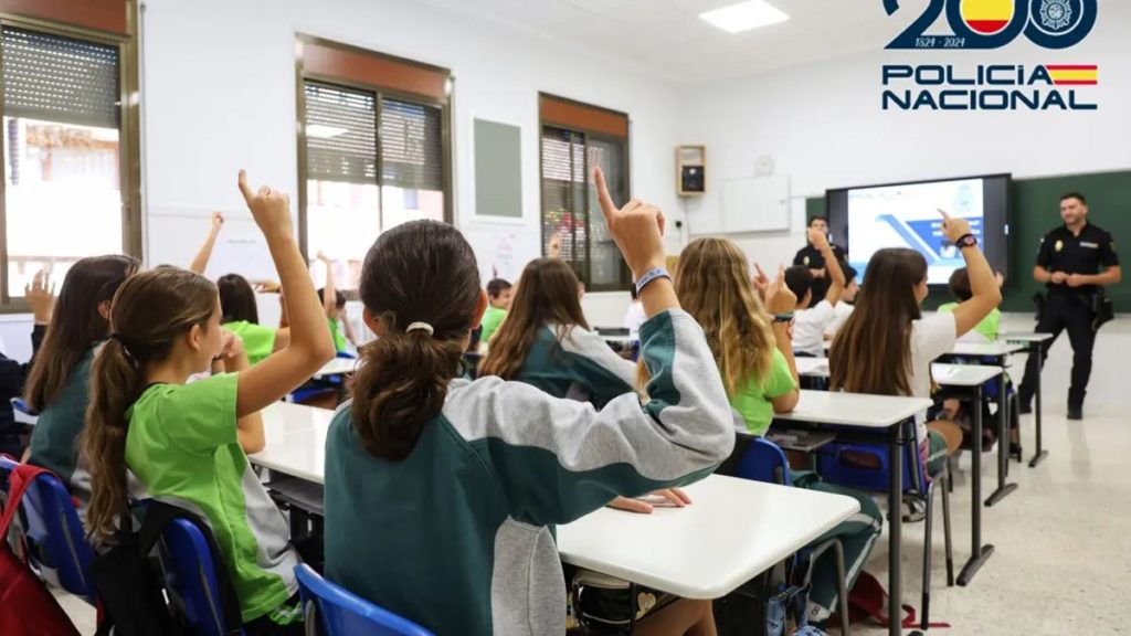 ¿Qué es el 'Happy Slapping'? La peligrosa práctica que pone en alerta a los colegios de Canarias