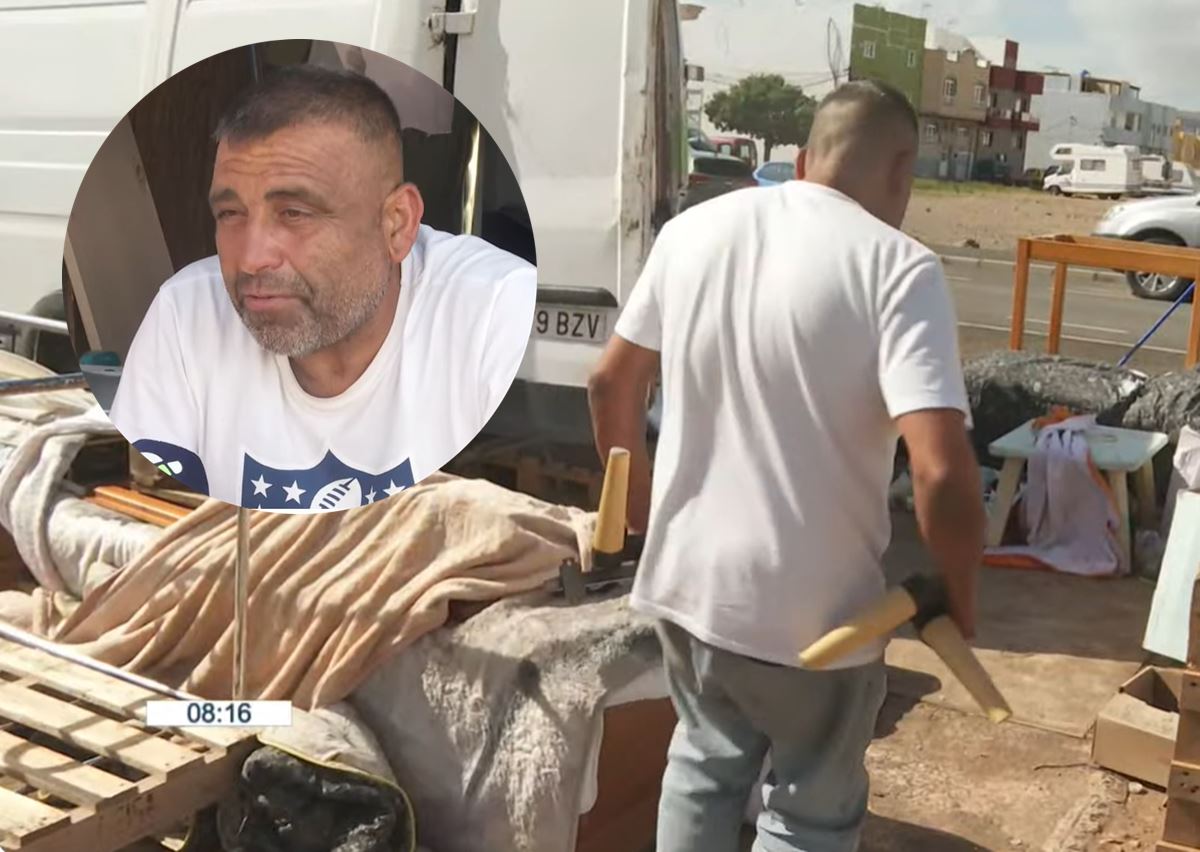 Juan Manuel sufre Parkinson y vive en un furgón en Lanzarote: "Mi única ayuda son los vecinos"