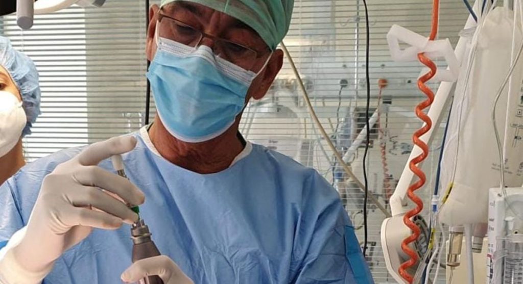 La Palma reconoce al médico Luis Ramos por transformar la atención sanitaria palmera