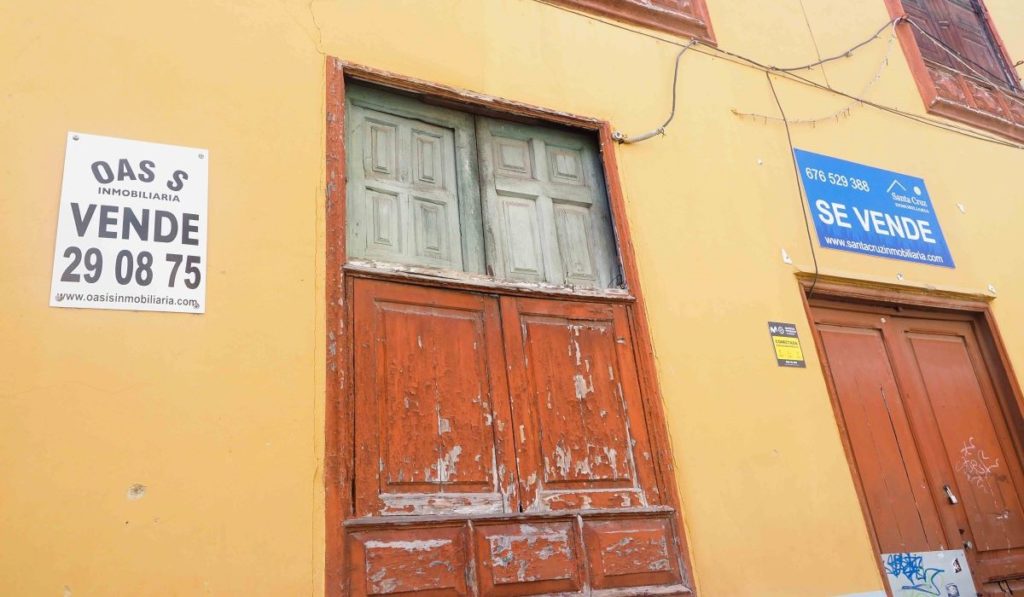 La edad a la que se compra una vivienda ronda los 50 en Canarias
