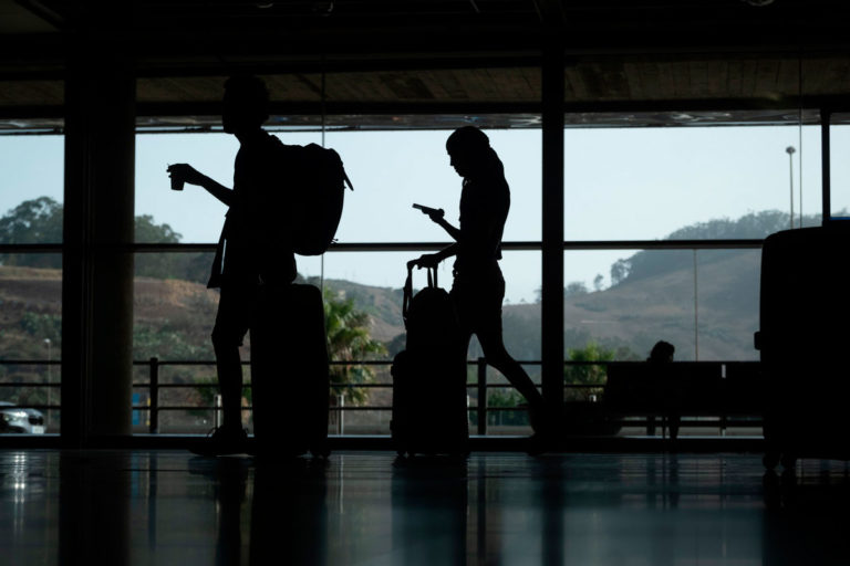 Vuelo, aeropuerto, viaje