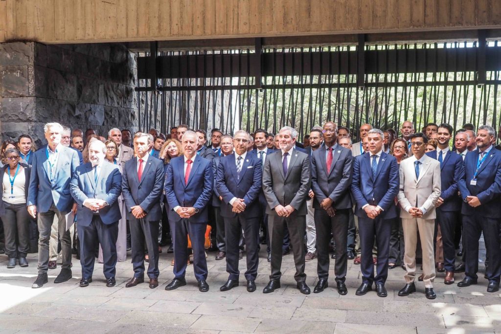 Las RUP se congregaron ayer en Tenerife para unificar su postura ante Europa. | Sergio Méndez