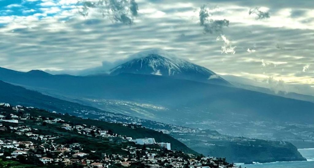 En las próximas horas, el viento en Canarias soplará con intensidad, con previsión de que se registren rachas superiores a 90 km/h en cumbres y medianías. | A.M.S.