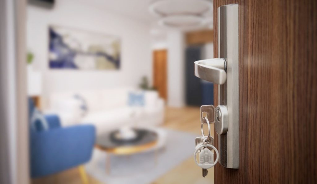 Denuncian a una conocida inmobiliaria de Tenerife por cobrar por visitar pisos en alquiler